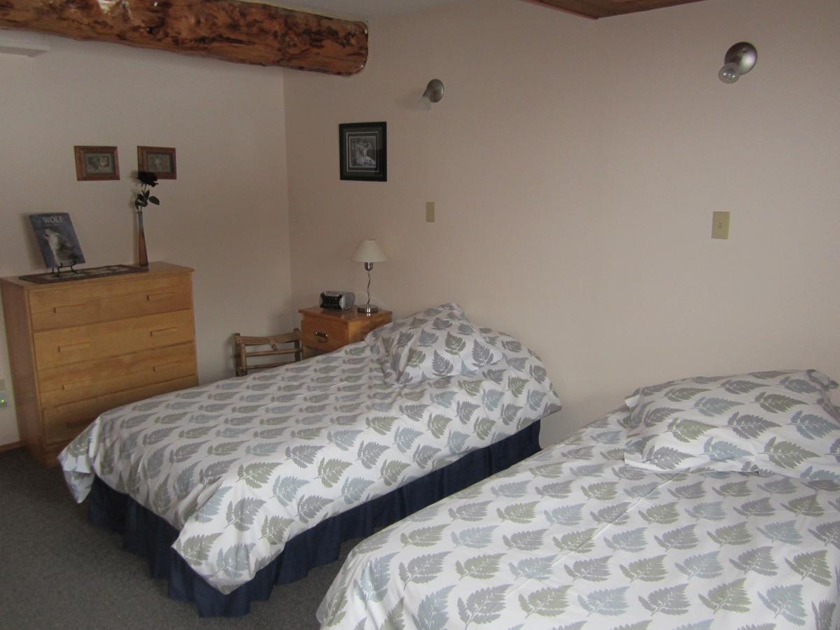 Smithers Driftwood Lodge Экстерьер фото