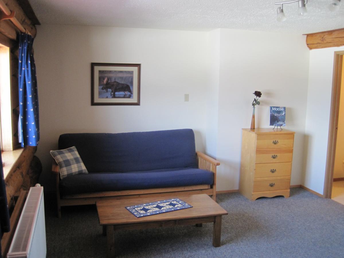 Smithers Driftwood Lodge Экстерьер фото